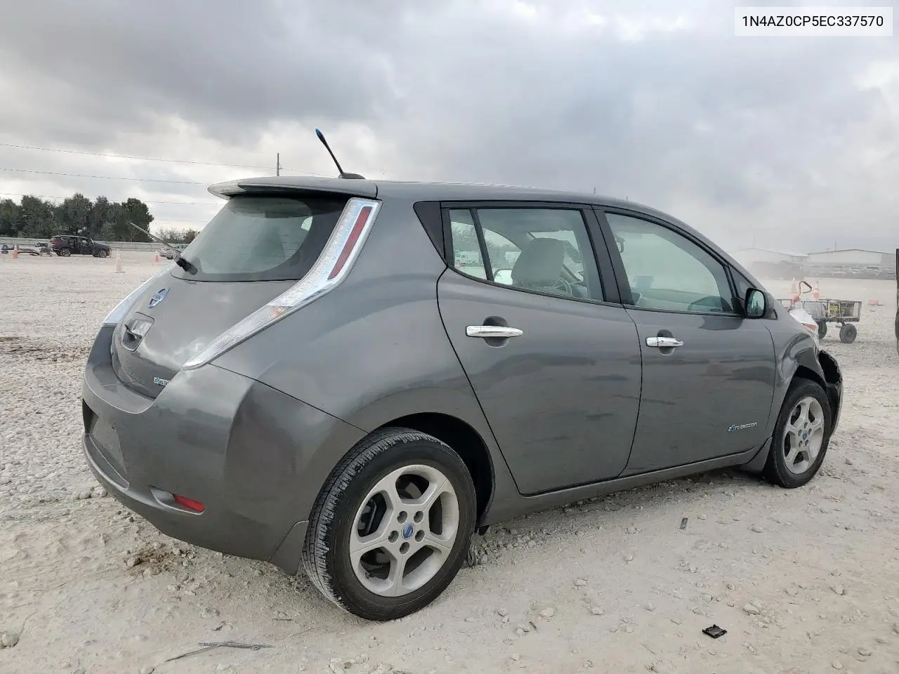 1N4AZ0CP5EC337570 2014 Nissan Leaf S