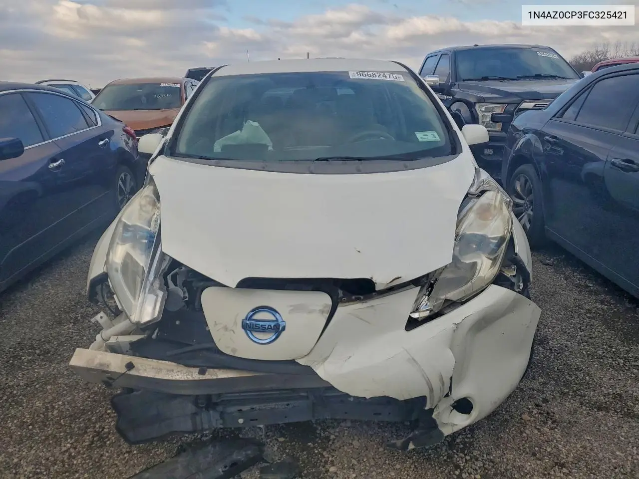 1N4AZ0CP3FC325421 2015 Nissan Leaf S