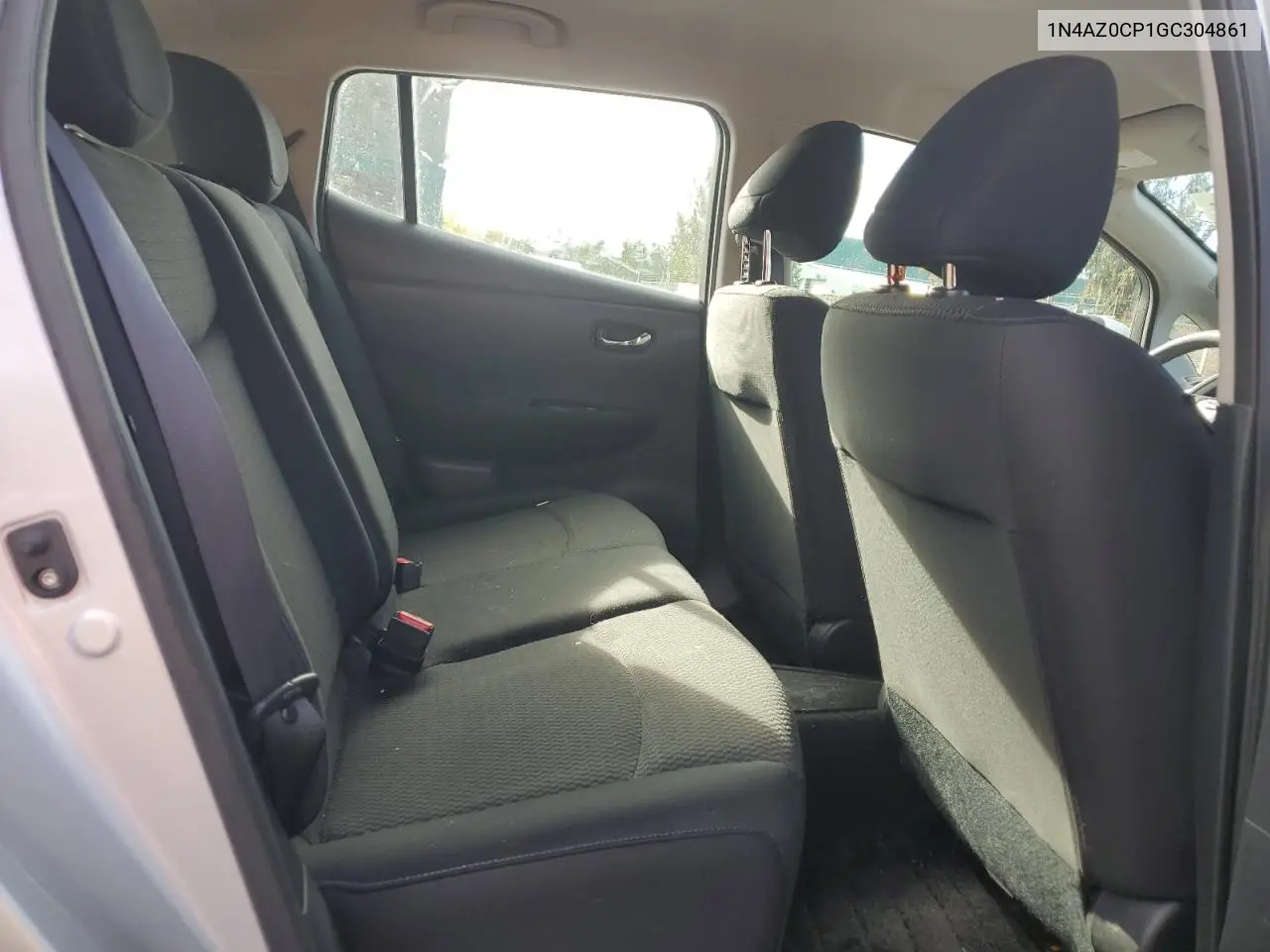 1N4AZ0CP1GC304861 2016 Nissan Leaf S