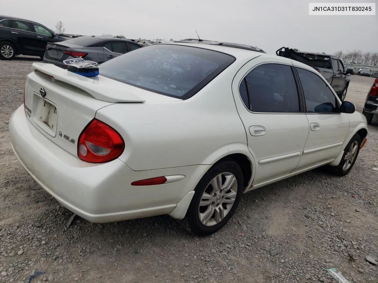 JN1CA31D31T830245 2001 Nissan Maxima Gxe