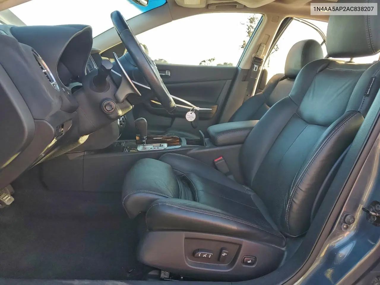 1N4AA5AP2AC838207 2010 Nissan Maxima S