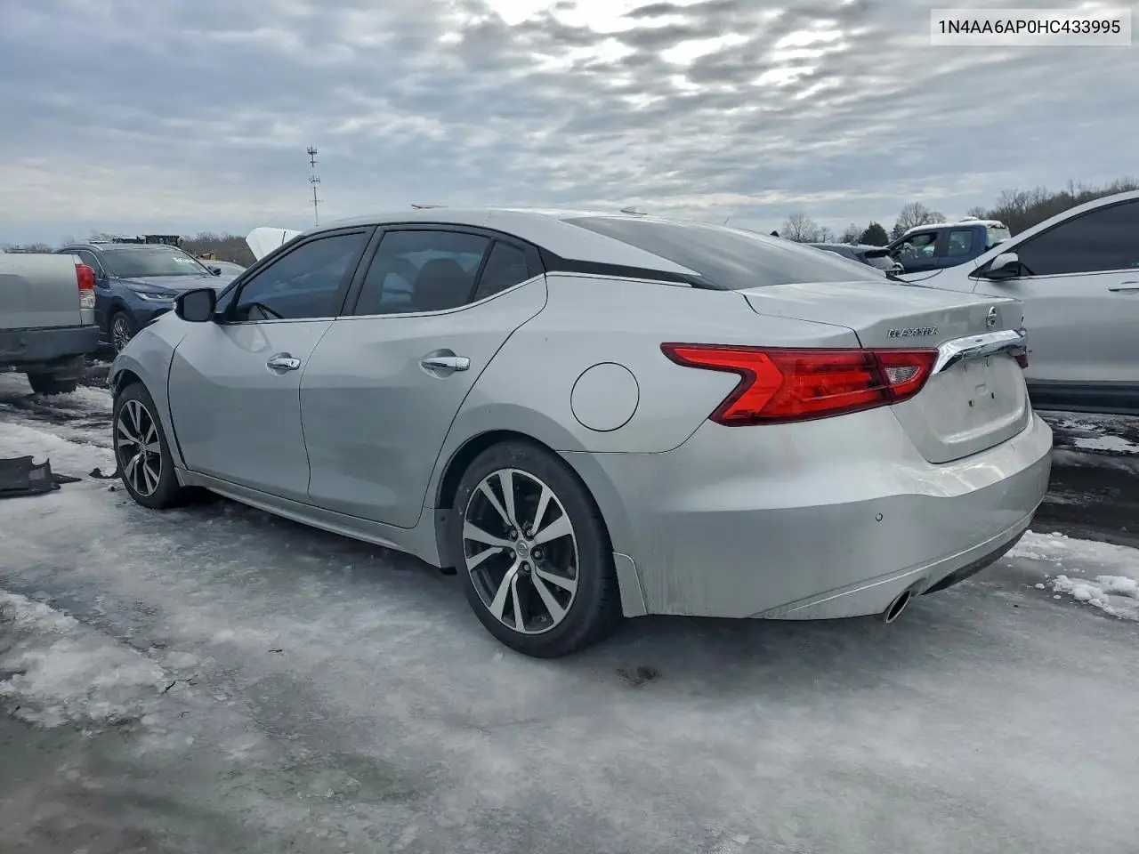 1N4AA6AP0HC433995 2017 Nissan Maxima 3.5S