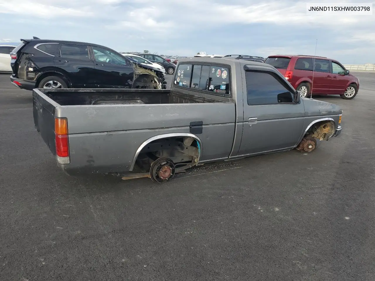 JN6ND11SXHW003798 1987 Nissan D21 Short Bed