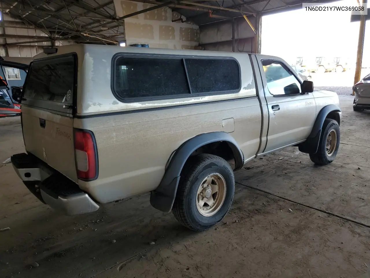 1N6DD21Y7WC369058 1998 Nissan Frontier Xe