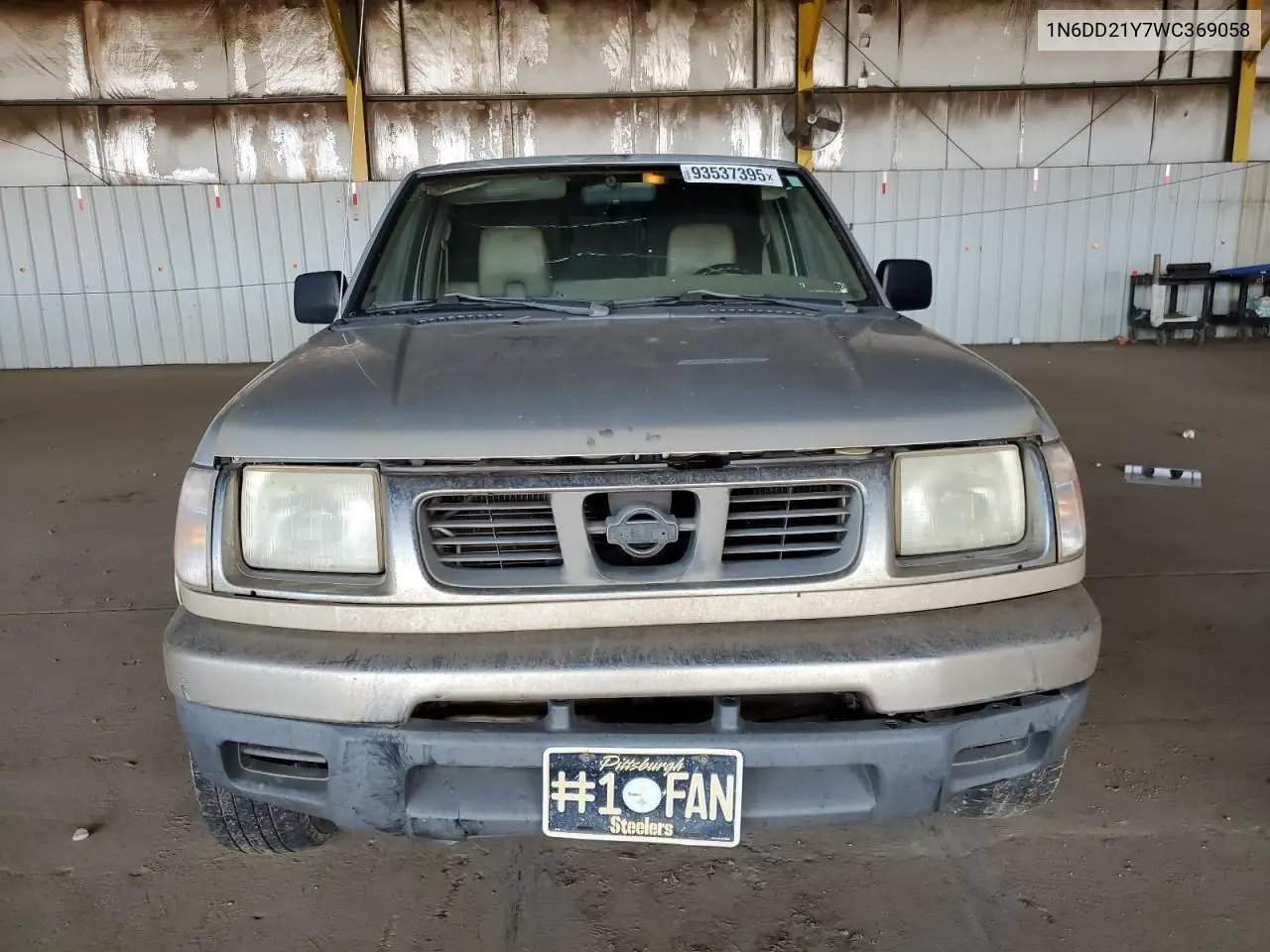1N6DD21Y7WC369058 1998 Nissan Frontier Xe