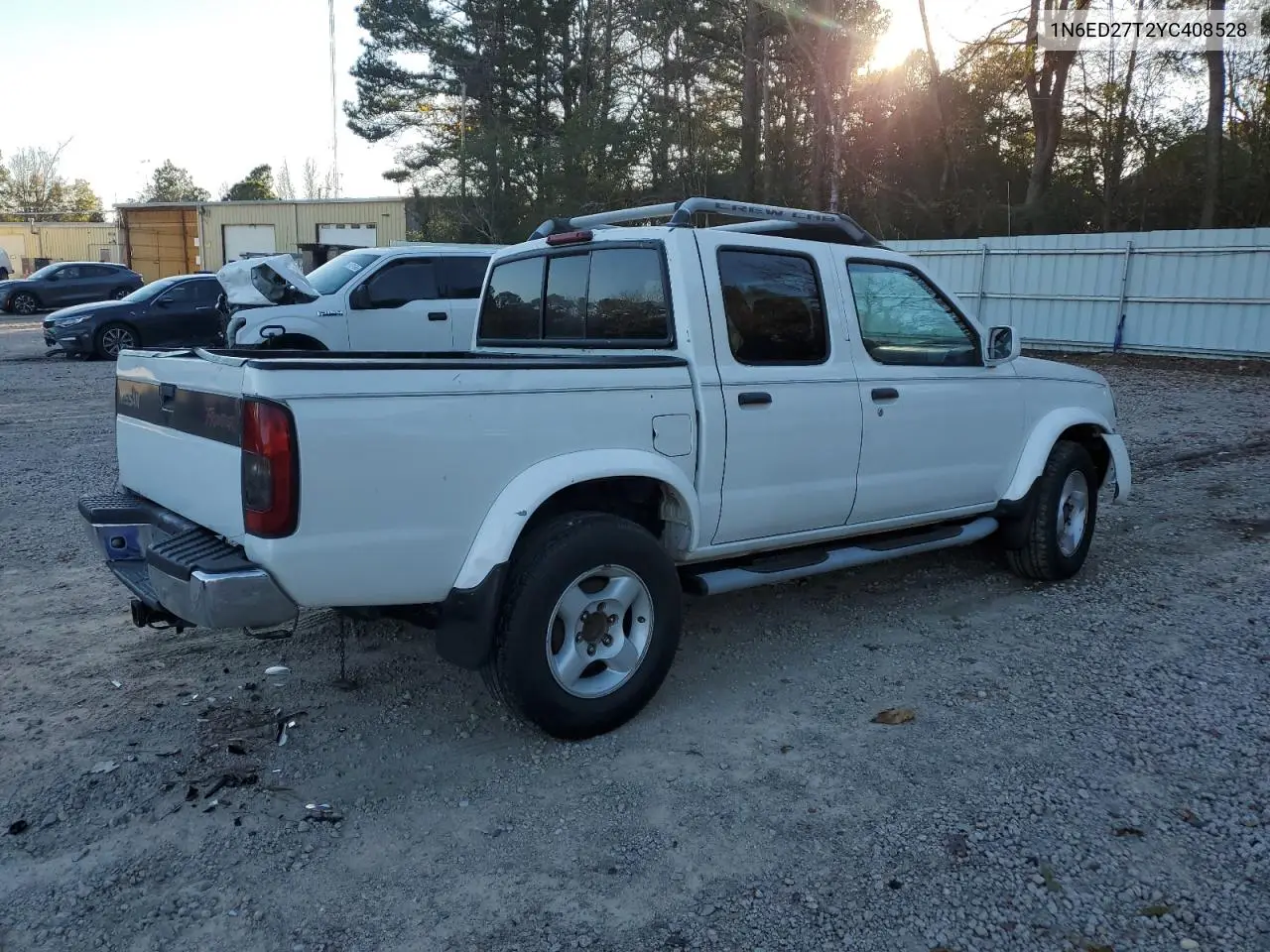 1N6ED27T2YC408528 2000 Nissan Frontier Crew Cab Xe