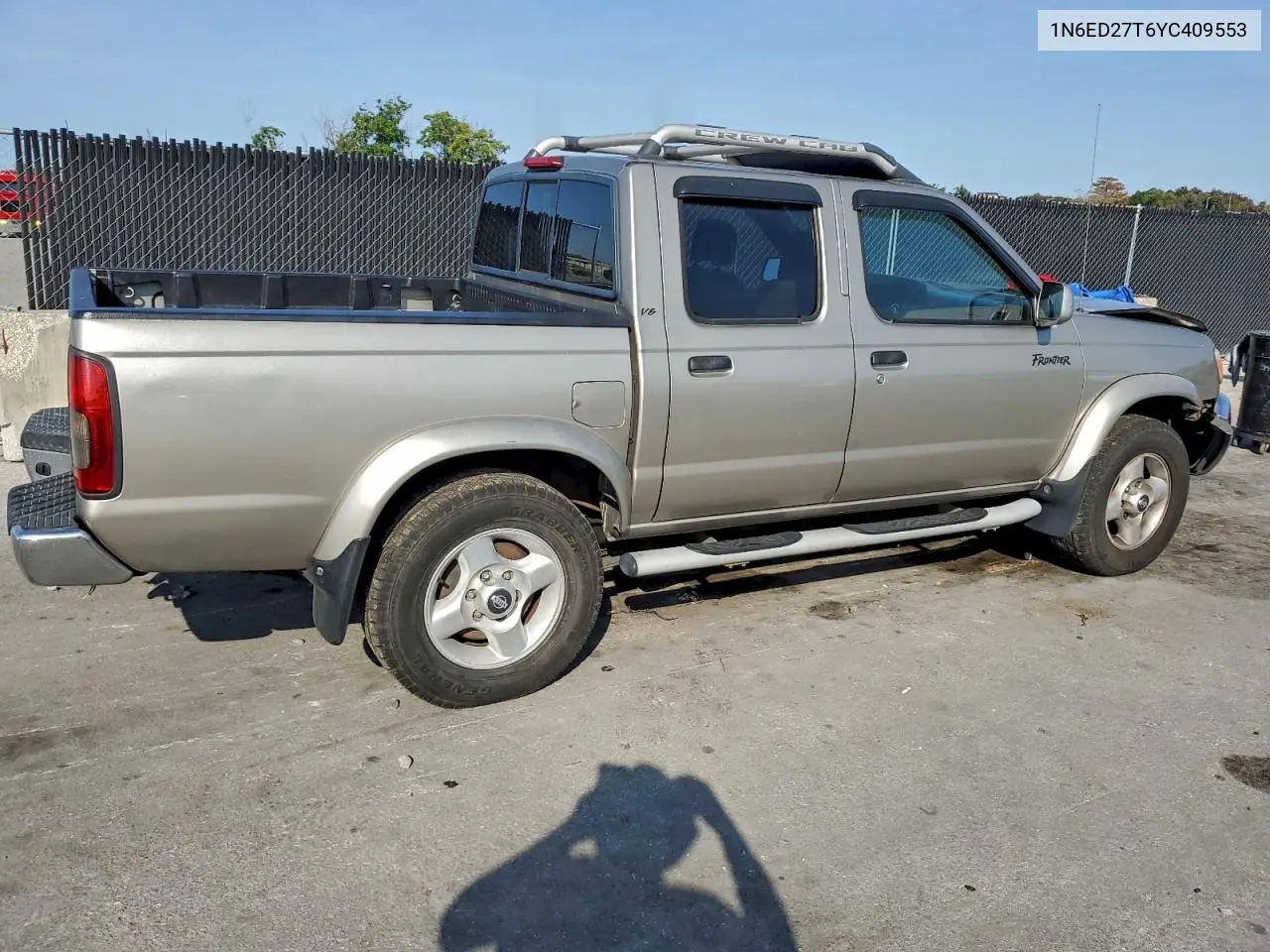 1N6ED27T6YC409553 2000 Nissan Frontier Crew Cab Xe