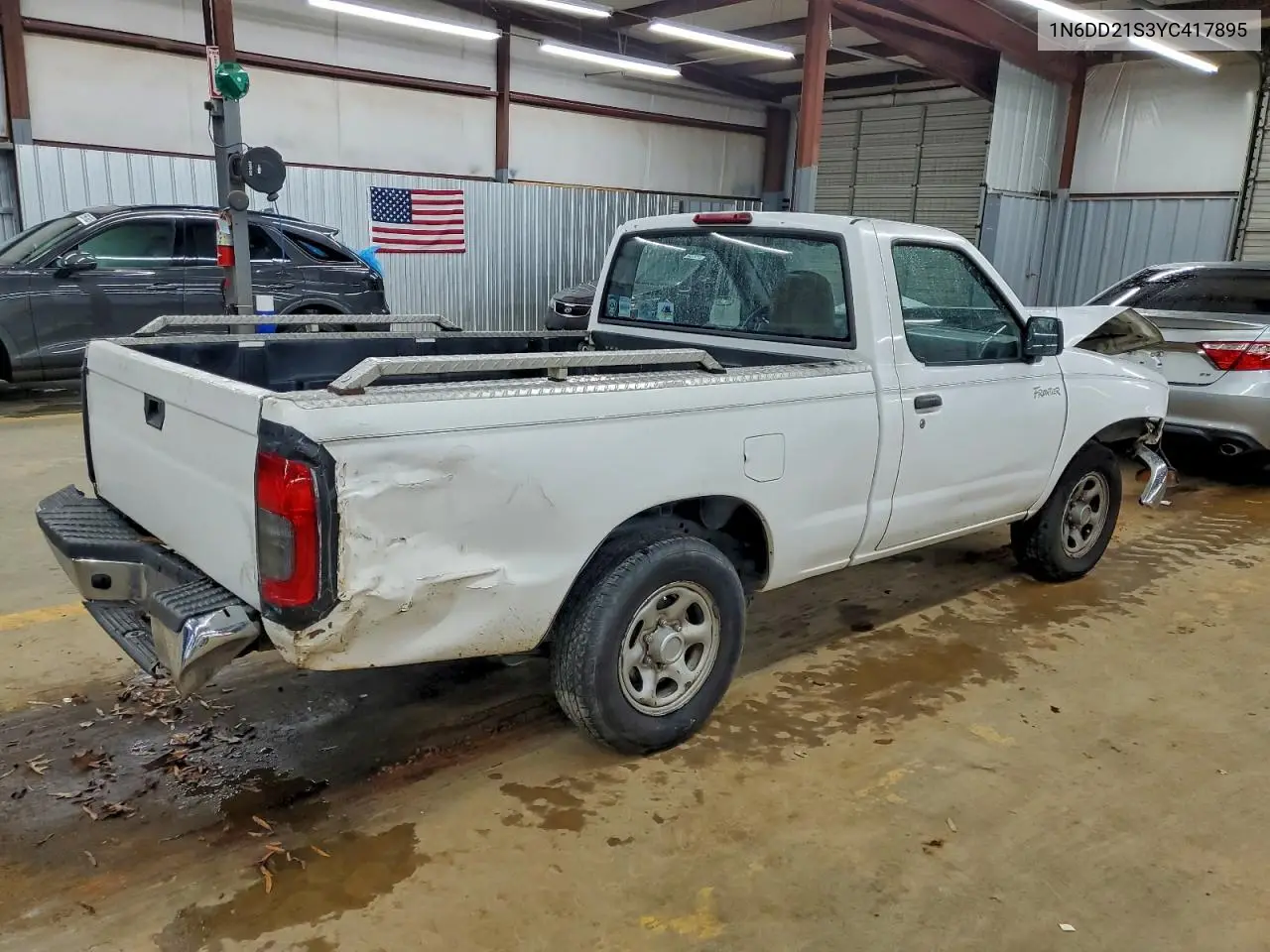 1N6DD21S3YC417895 2000 Nissan Frontier Xe