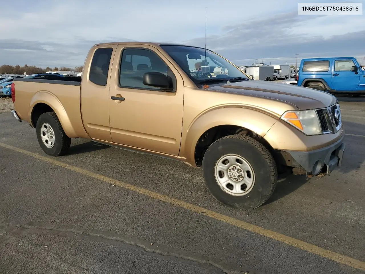 1N6BD06T75C438516 2005 Nissan Frontier King Cab Xe
