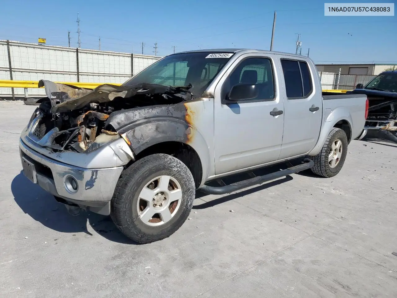 1N6AD07U57C438083 2007 Nissan Frontier Crew Cab Le