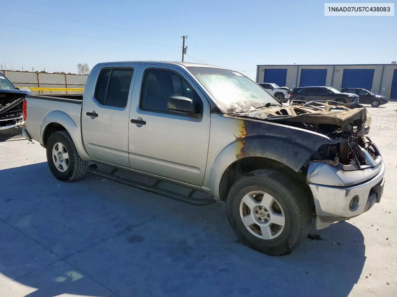 1N6AD07U57C438083 2007 Nissan Frontier Crew Cab Le