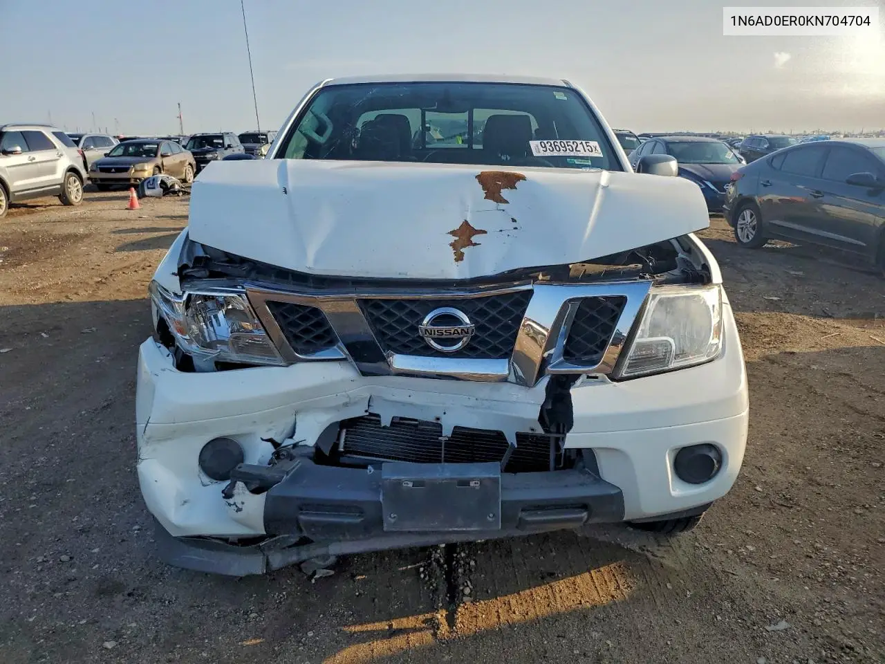 1N6AD0ER0KN704704 2019 Nissan Frontier S