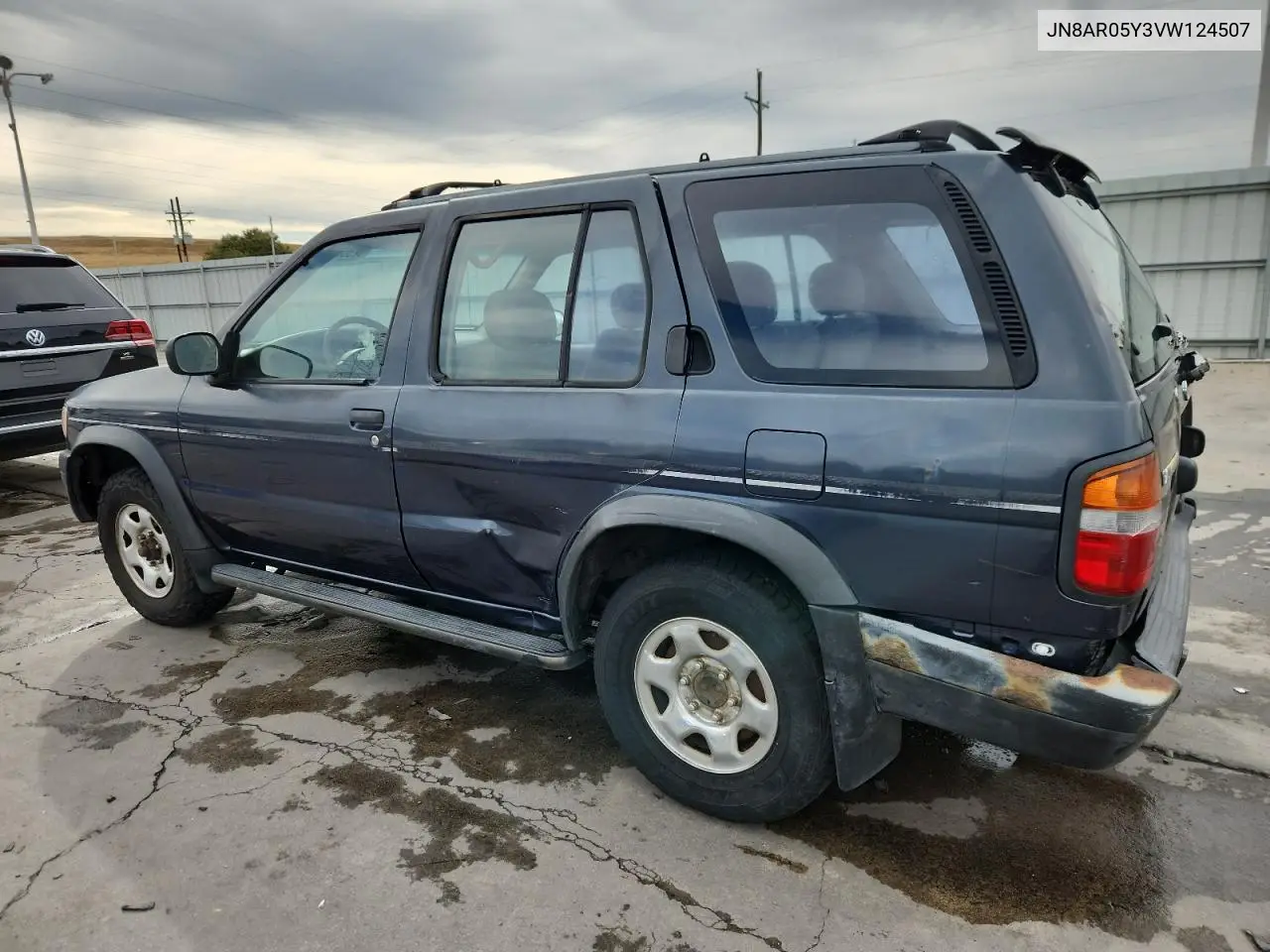 JN8AR05Y3VW124507 1997 Nissan Pathfinder Xe