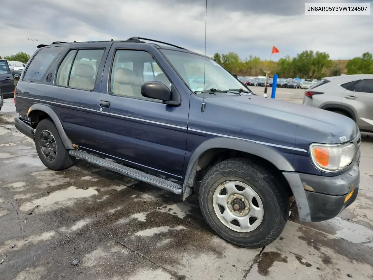 JN8AR05Y3VW124507 1997 Nissan Pathfinder Xe
