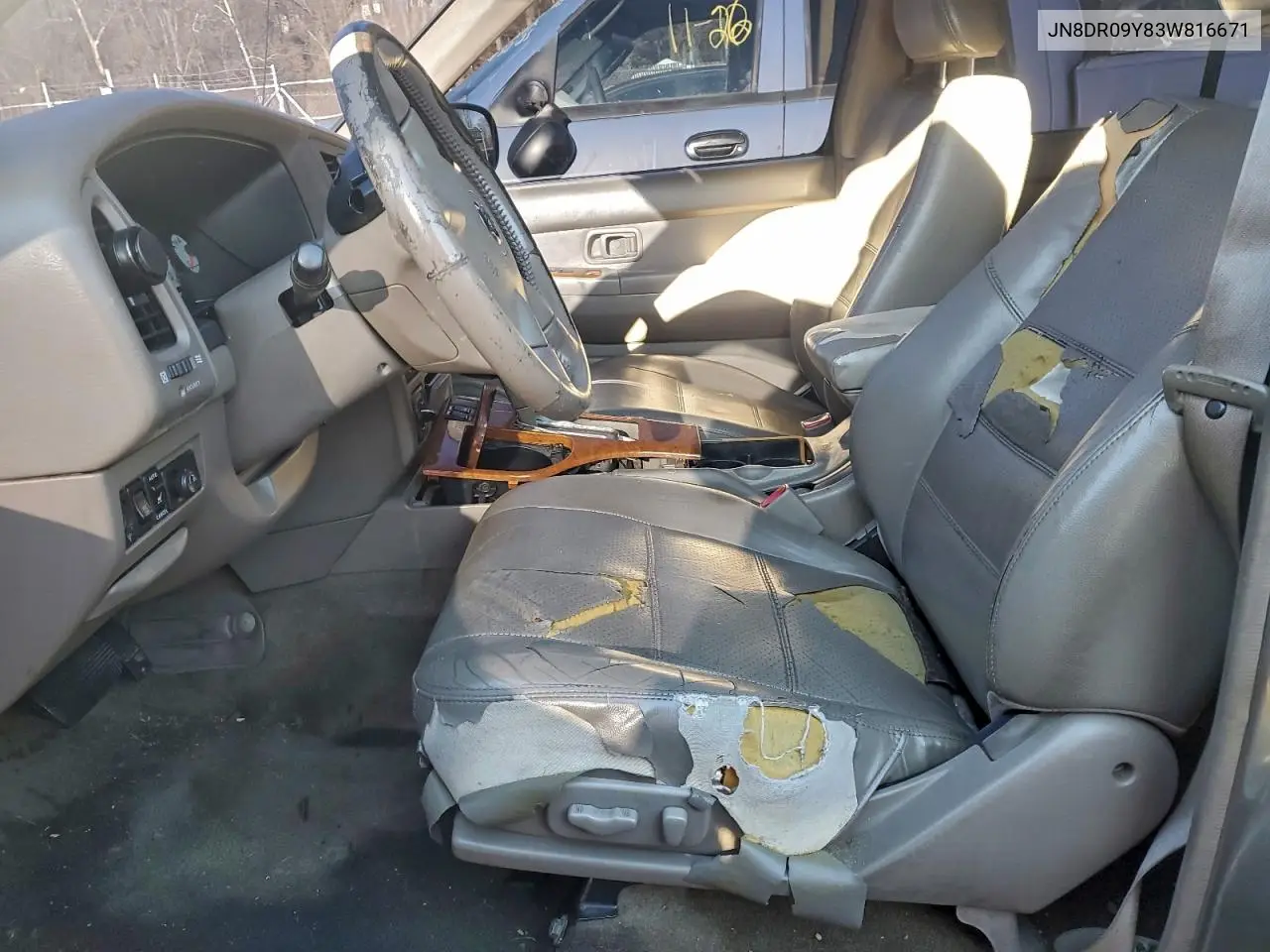 JN8DR09Y83W816671 2003 Nissan Pathfinder Le