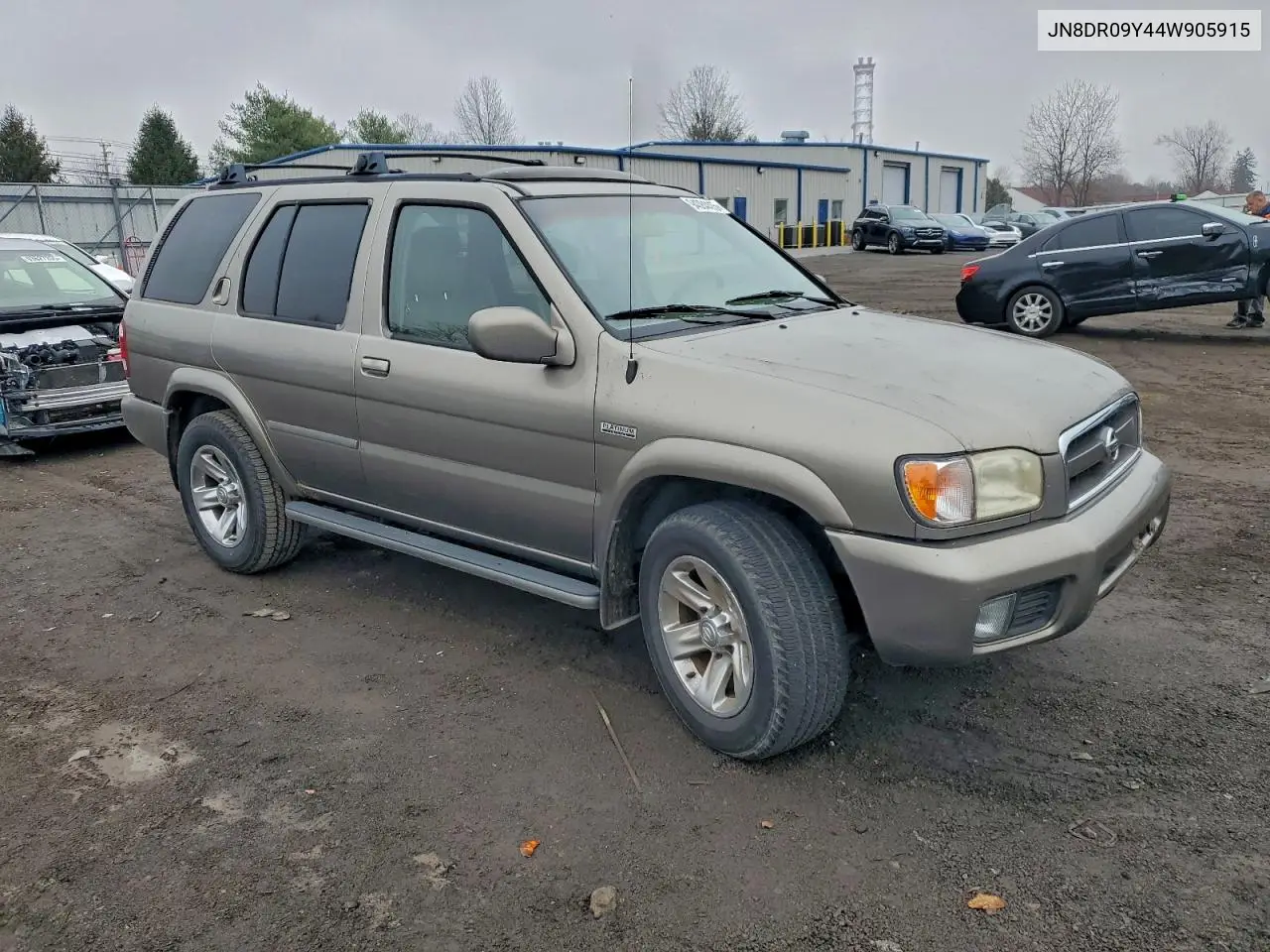 JN8DR09Y44W905915 2004 Nissan Pathfinder Le