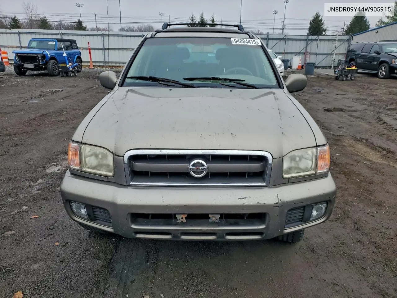JN8DR09Y44W905915 2004 Nissan Pathfinder Le