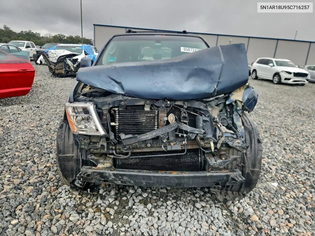 5N1AR18U95C716257 2005 Nissan Pathfinder Le