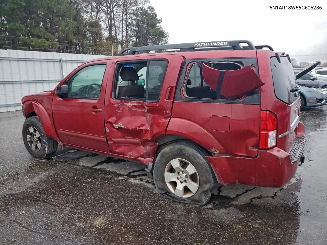 5N1AR18W56C605286 2006 Nissan Pathfinder Le