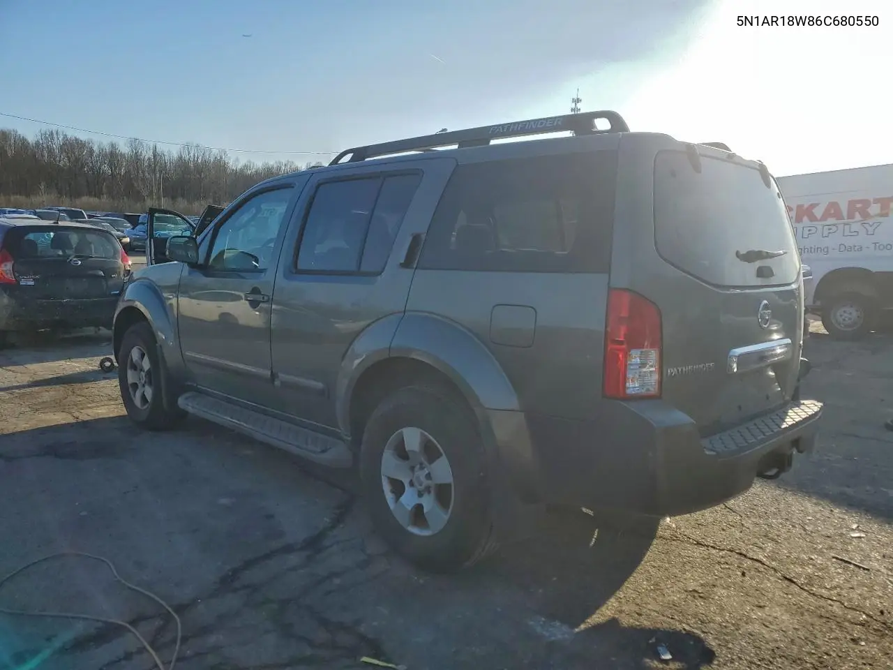 5N1AR18W86C680550 2006 Nissan Pathfinder Le