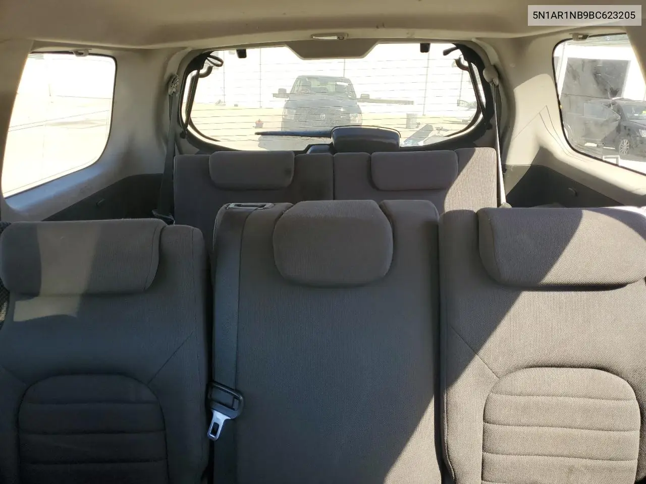 5N1AR1NB9BC623205 2011 Nissan Pathfinder S