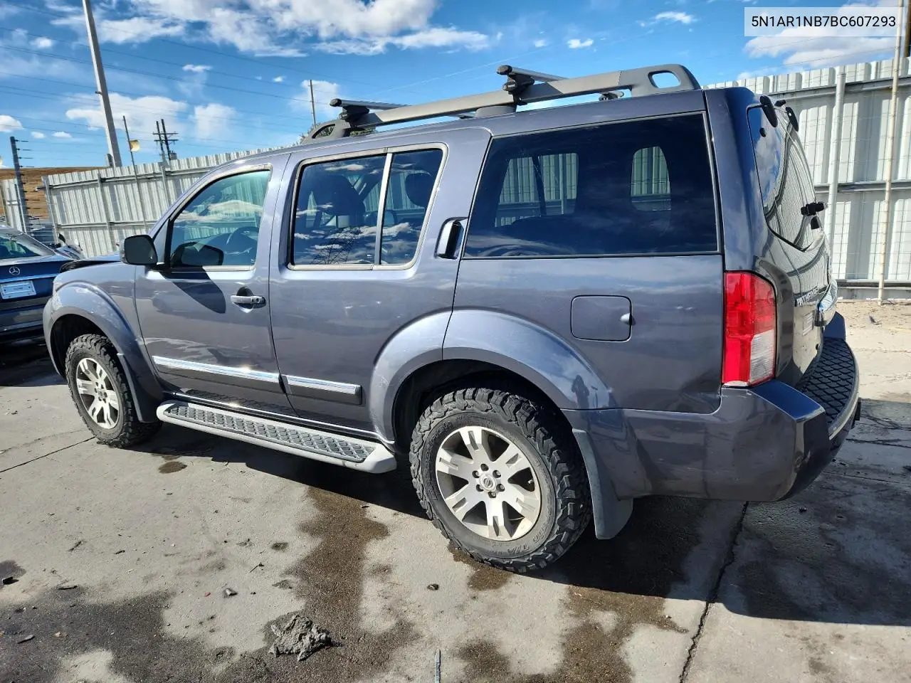 5N1AR1NB7BC607293 2011 Nissan Pathfinder S