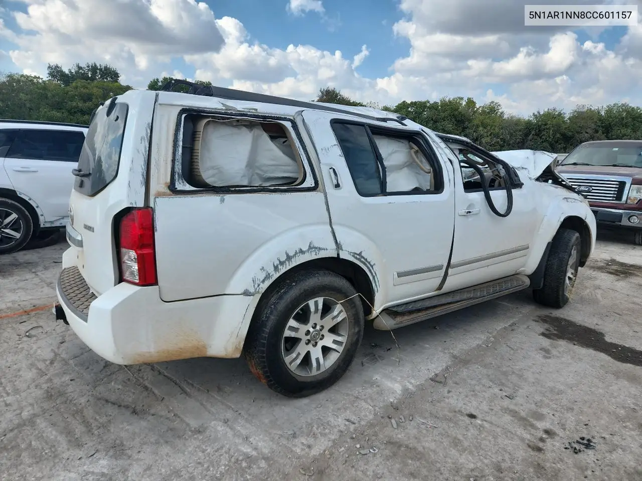 5N1AR1NN8CC601157 2012 Nissan Pathfinder S