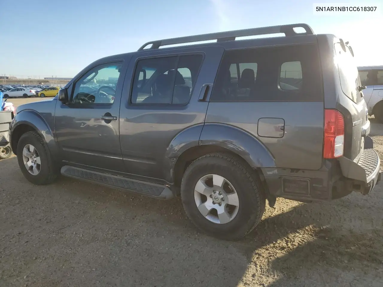 5N1AR1NB1CC618307 2012 Nissan Pathfinder S