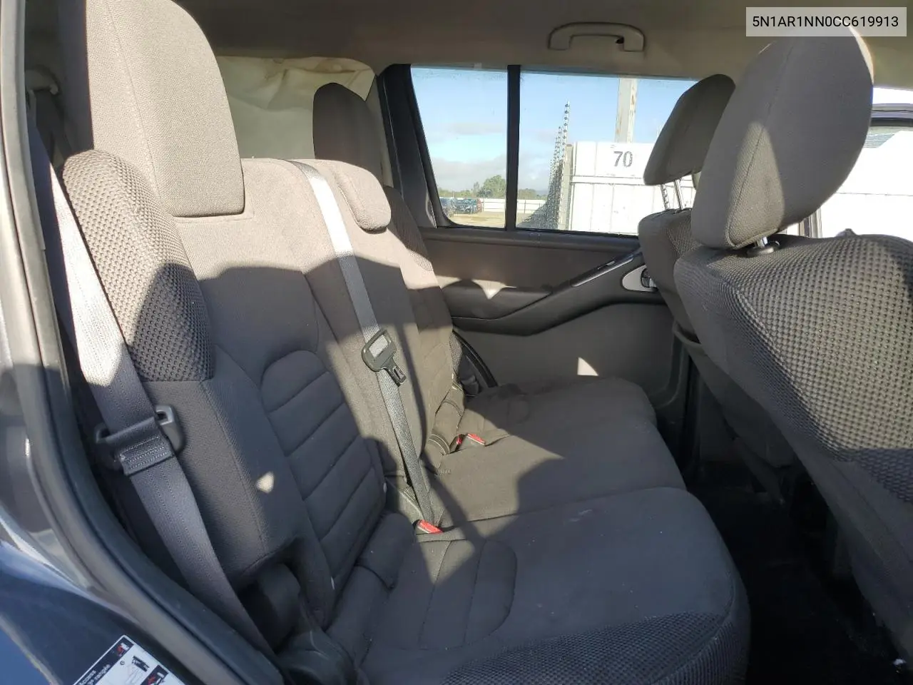 5N1AR1NN0CC619913 2012 Nissan Pathfinder S