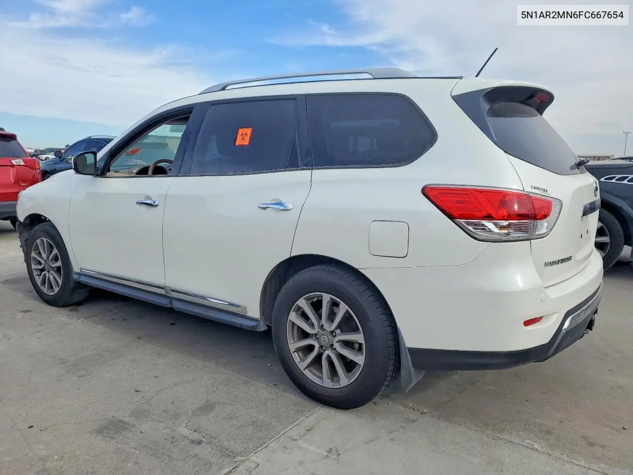 5N1AR2MN6FC667654 2015 Nissan Pathfinder Sl