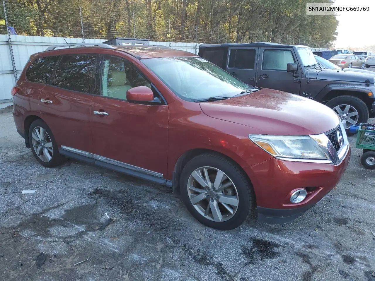 5N1AR2MN0FC669769 2015 Nissan Pathfinder S