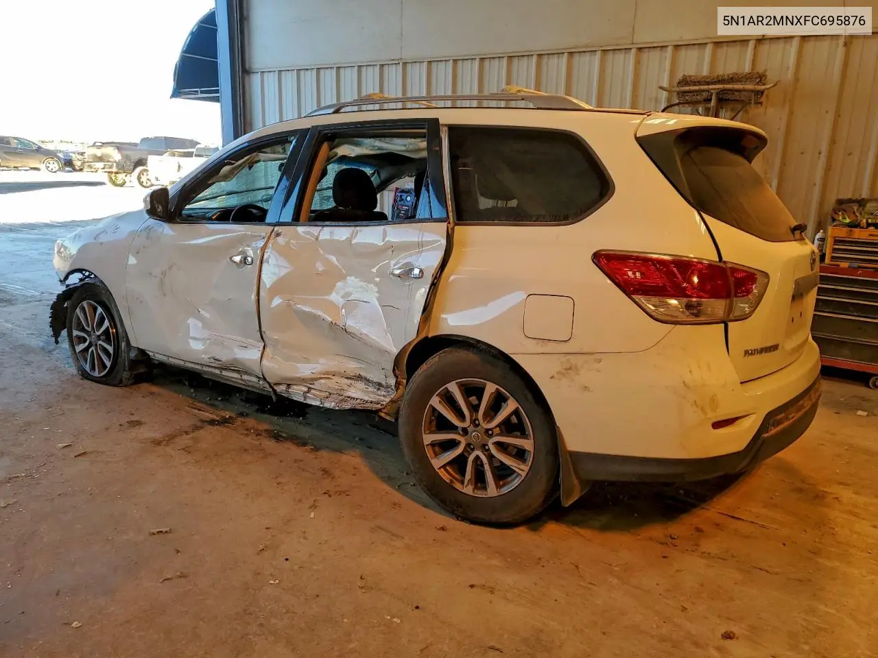 5N1AR2MNXFC695876 2015 Nissan Pathfinder S