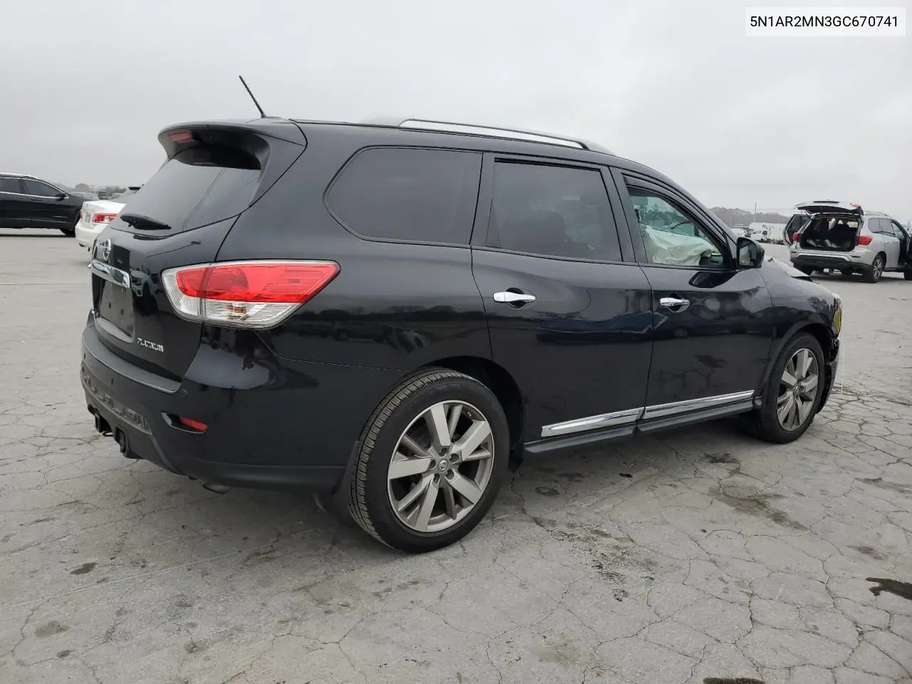 5N1AR2MN3GC670741 2016 Nissan Pathfinder S