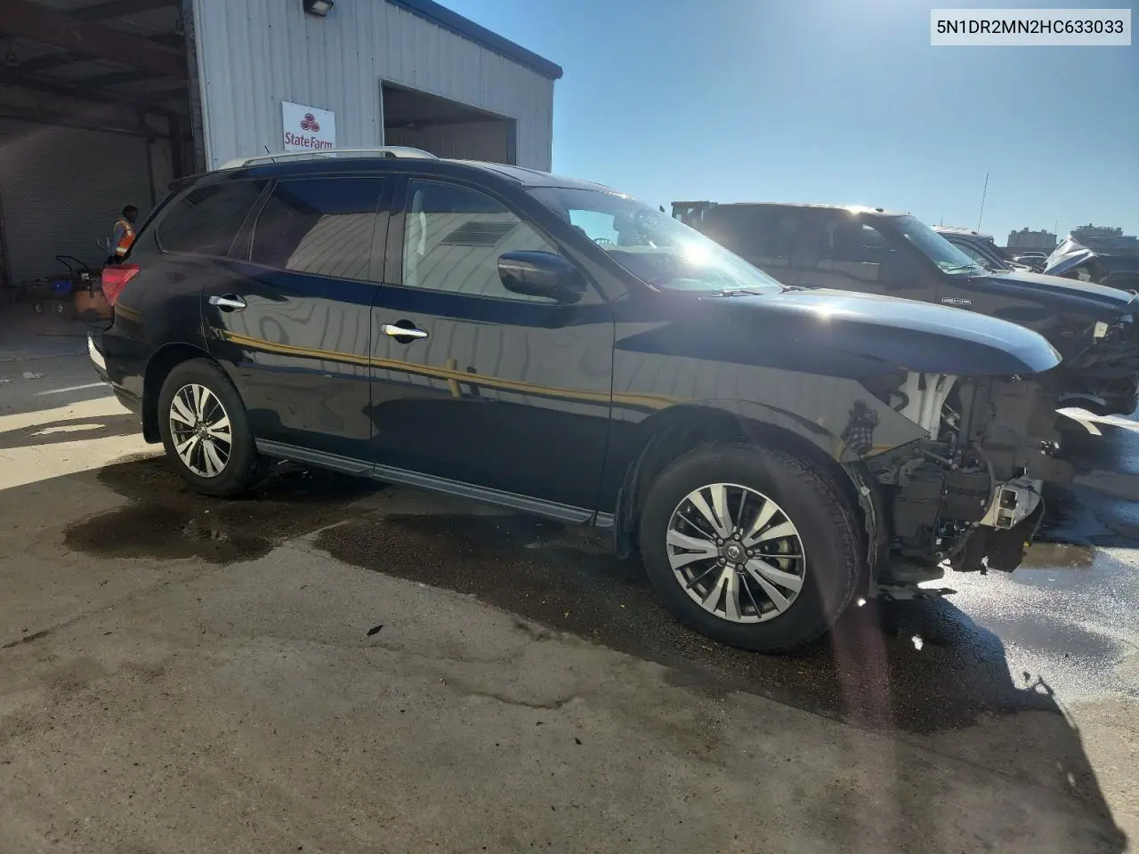 5N1DR2MN2HC633033 2017 Nissan Pathfinder S