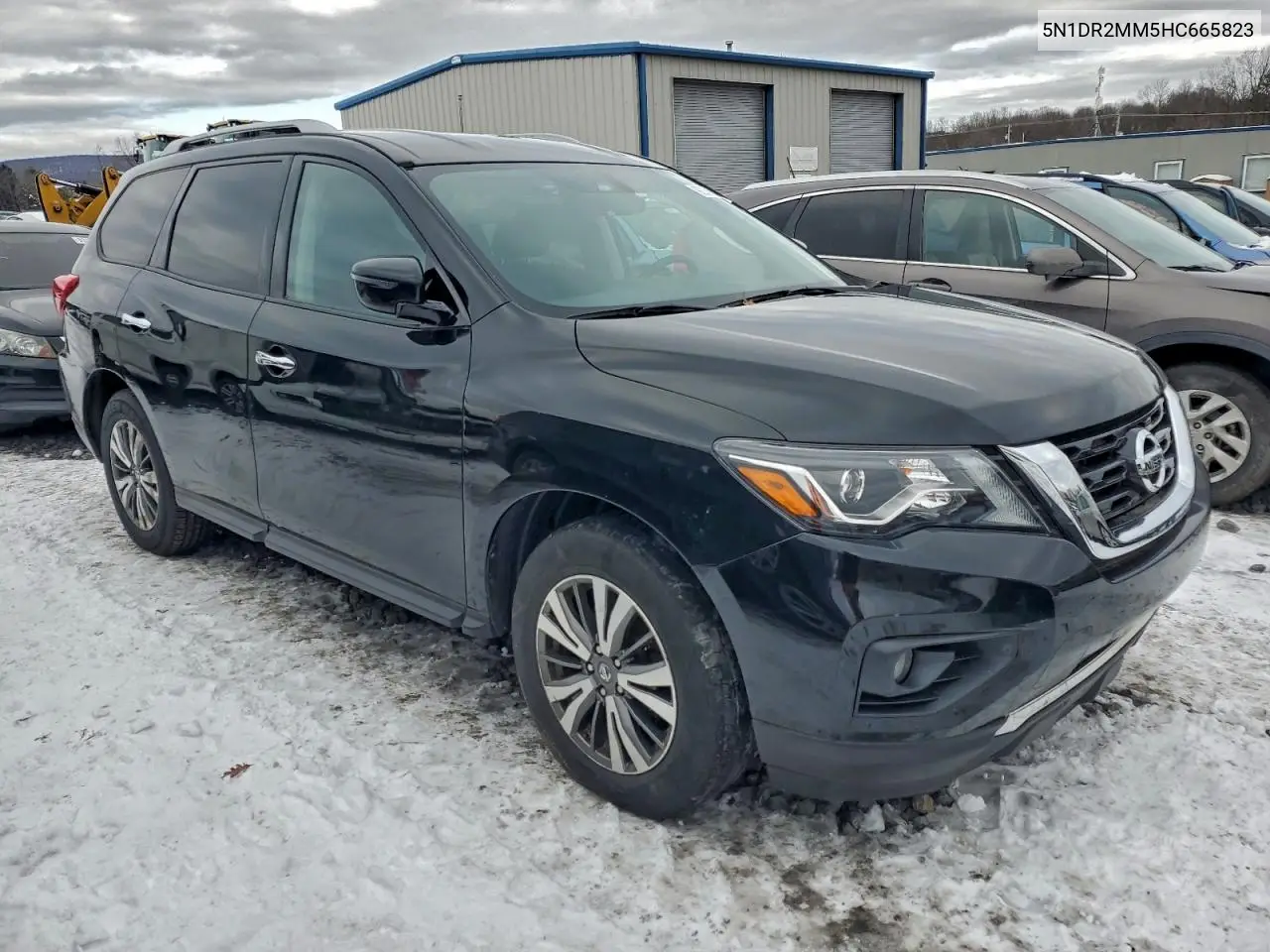 5N1DR2MM5HC665823 2017 Nissan Pathfinder S