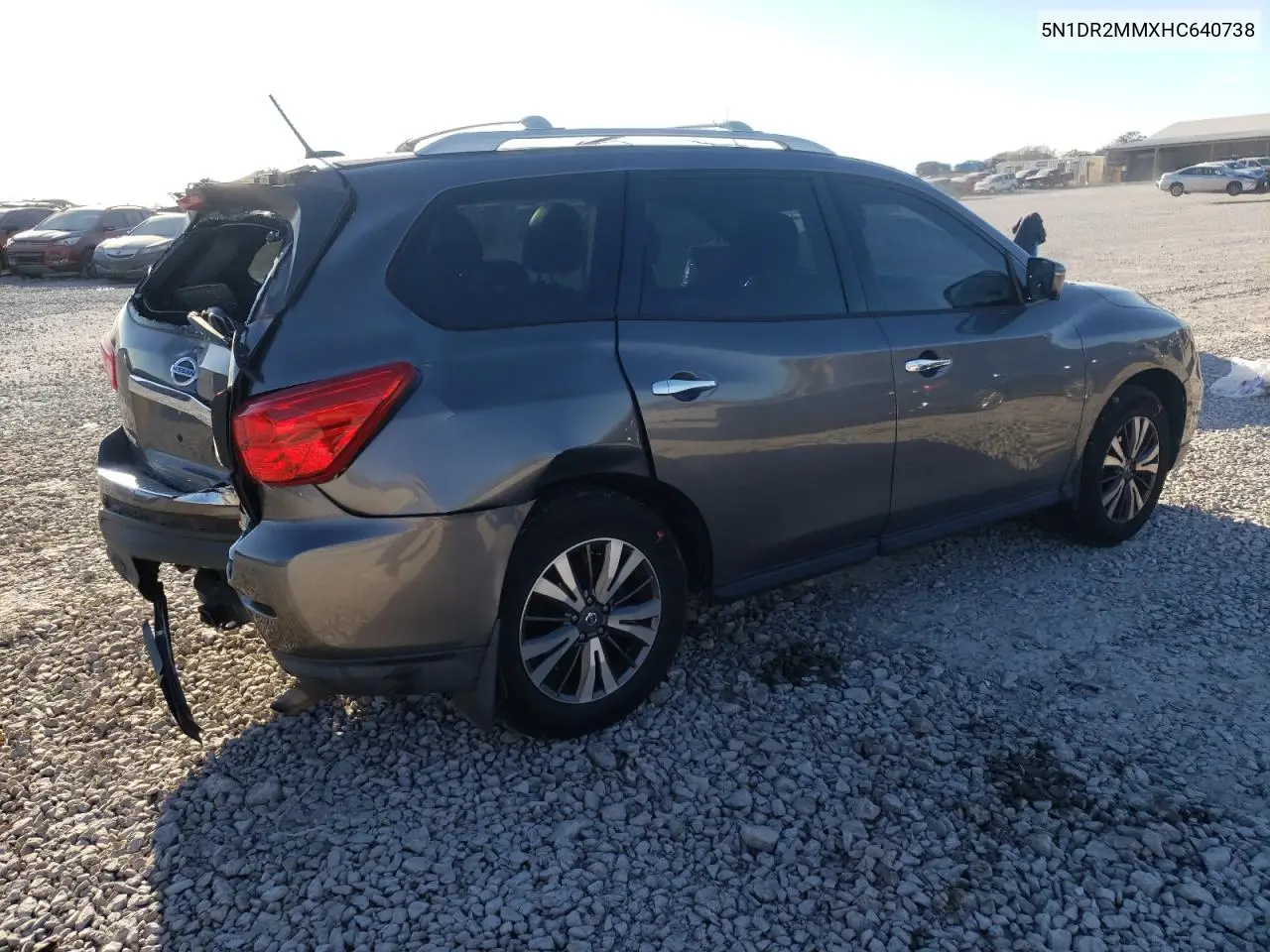 5N1DR2MMXHC640738 2017 Nissan Pathfinder S