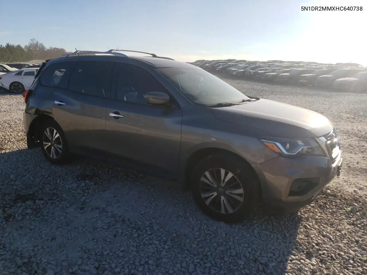 5N1DR2MMXHC640738 2017 Nissan Pathfinder S