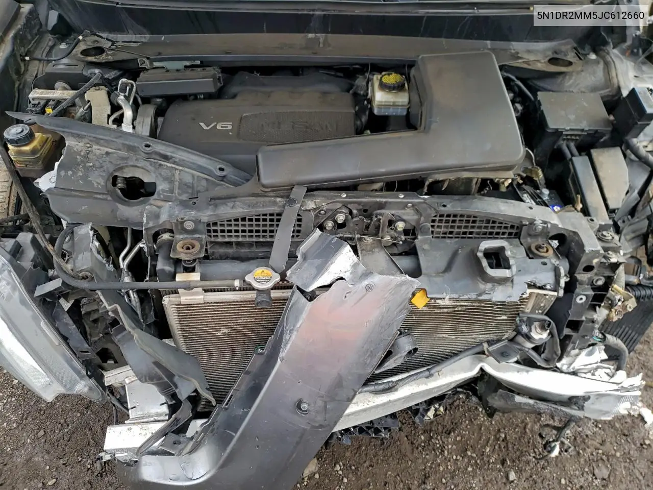 5N1DR2MM5JC612660 2018 Nissan Pathfinder S