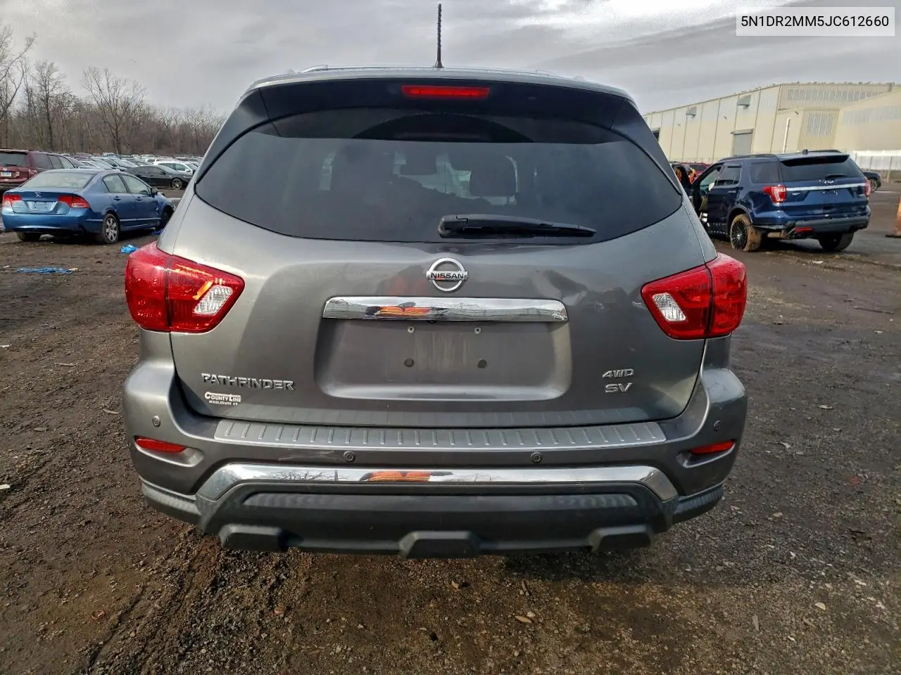 5N1DR2MM5JC612660 2018 Nissan Pathfinder S