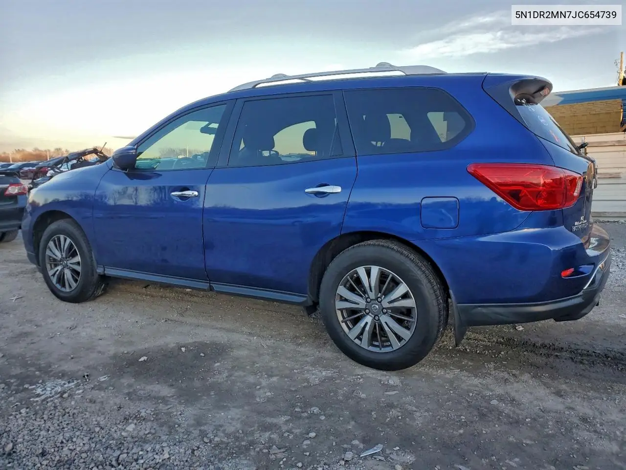 5N1DR2MN7JC654739 2018 Nissan Pathfinder S