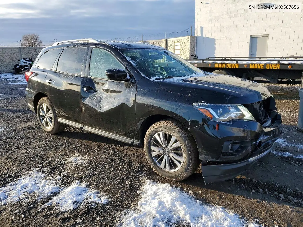 5N1DR2MM6KC587656 2019 Nissan Pathfinder S