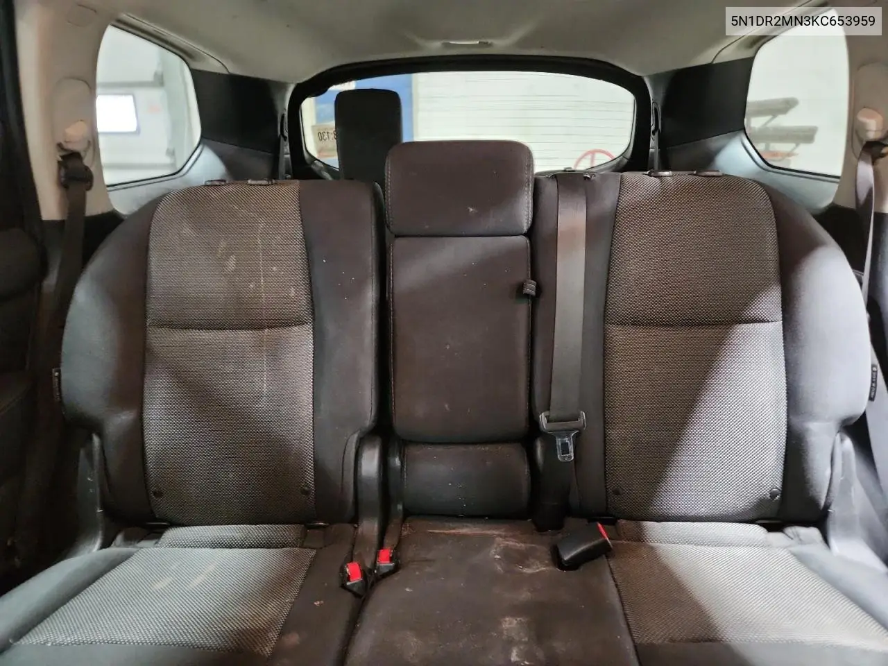 5N1DR2MN3KC653959 2019 Nissan Pathfinder S