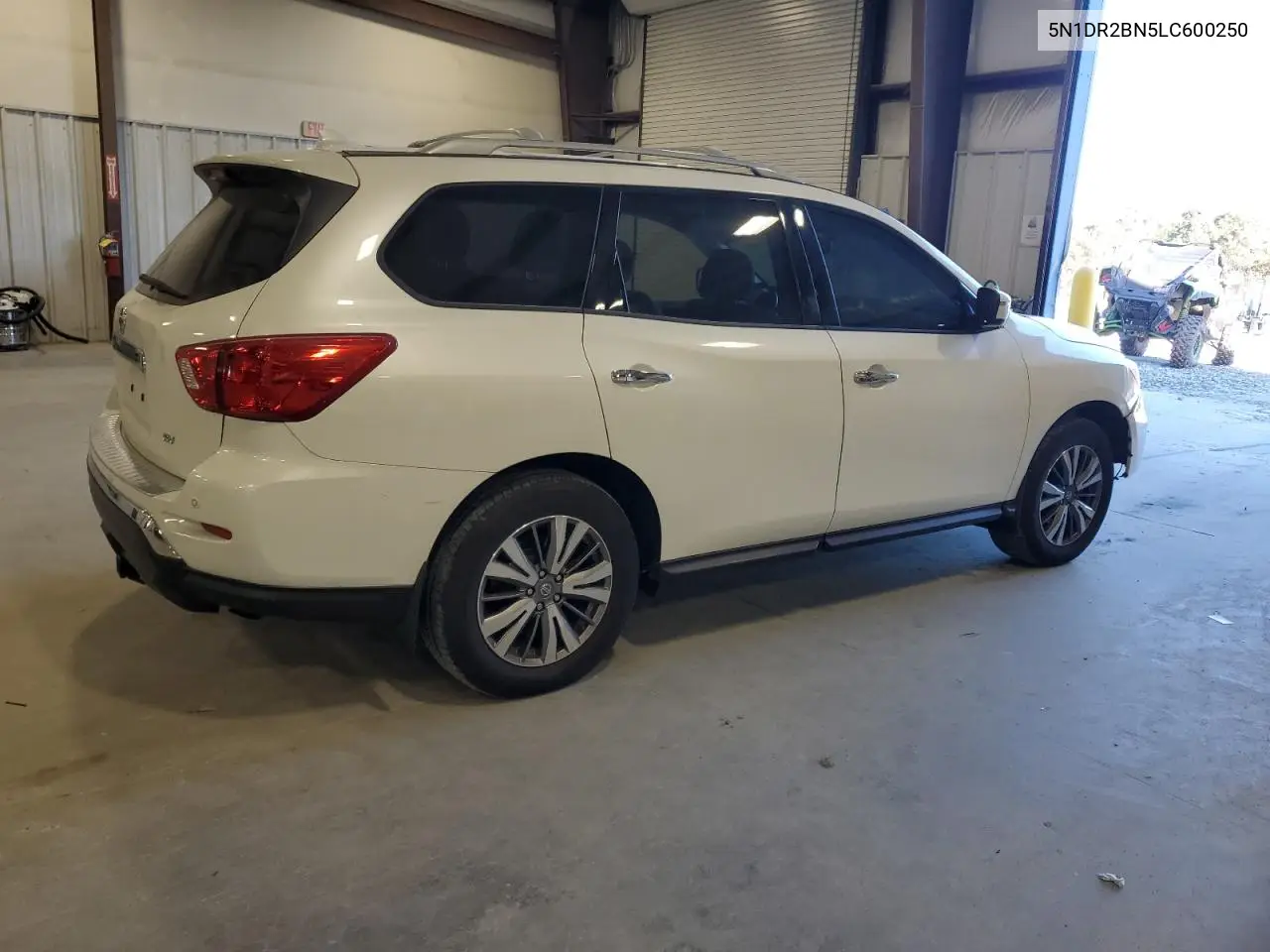 5N1DR2BN5LC600250 2020 Nissan Pathfinder Sv