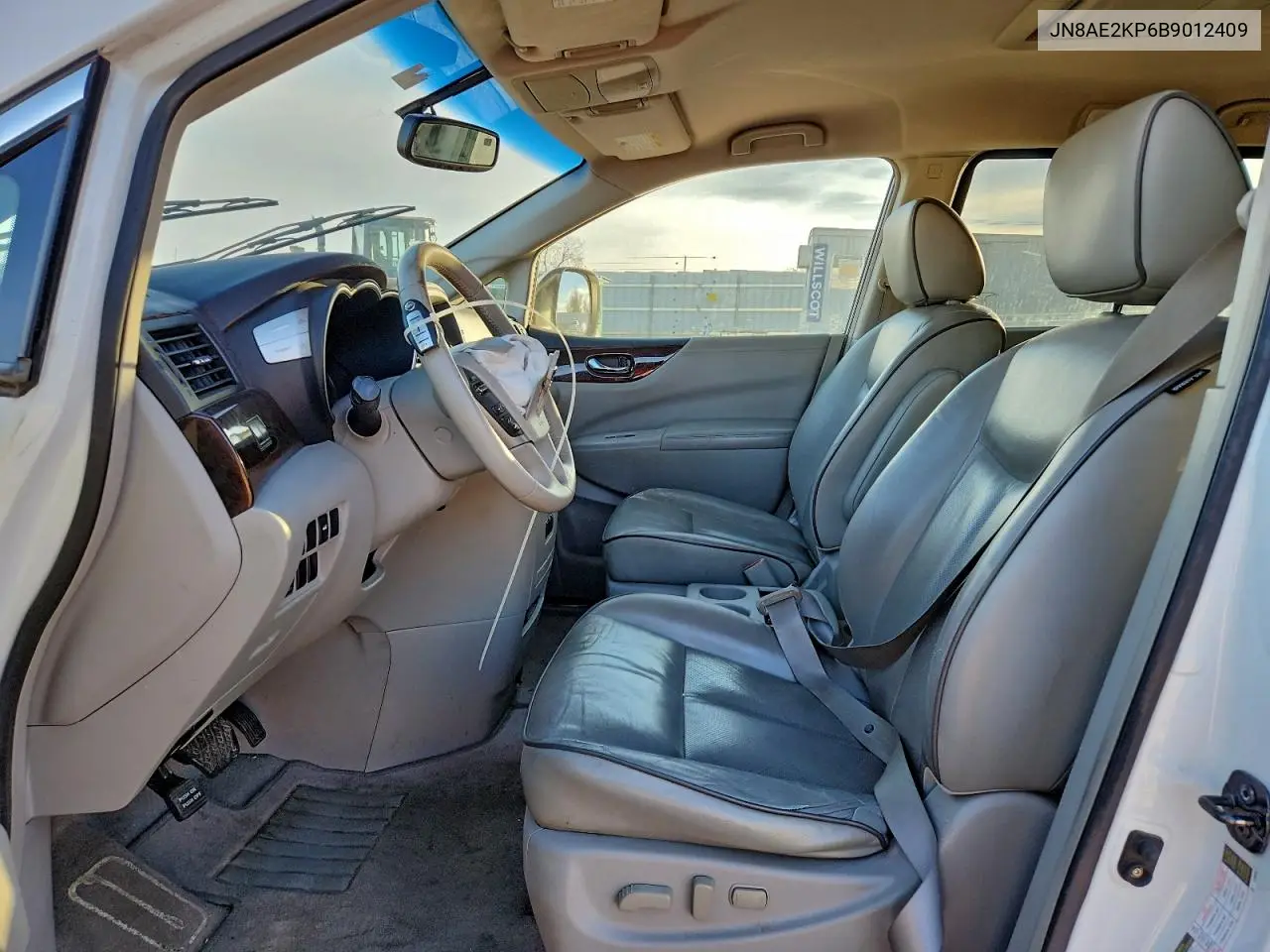 JN8AE2KP6B9012409 2011 Nissan Quest S