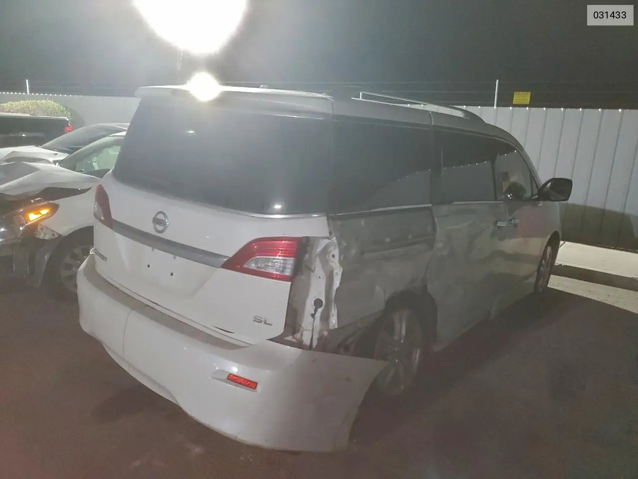 031433 2012 Nissan Quest S