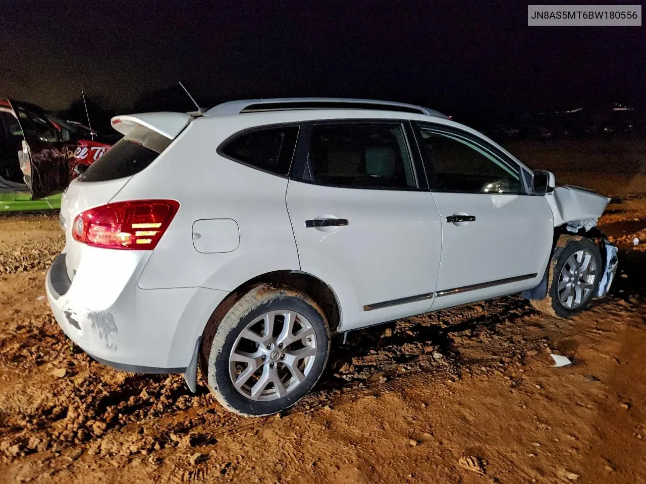 JN8AS5MT6BW180556 2011 Nissan Rogue S