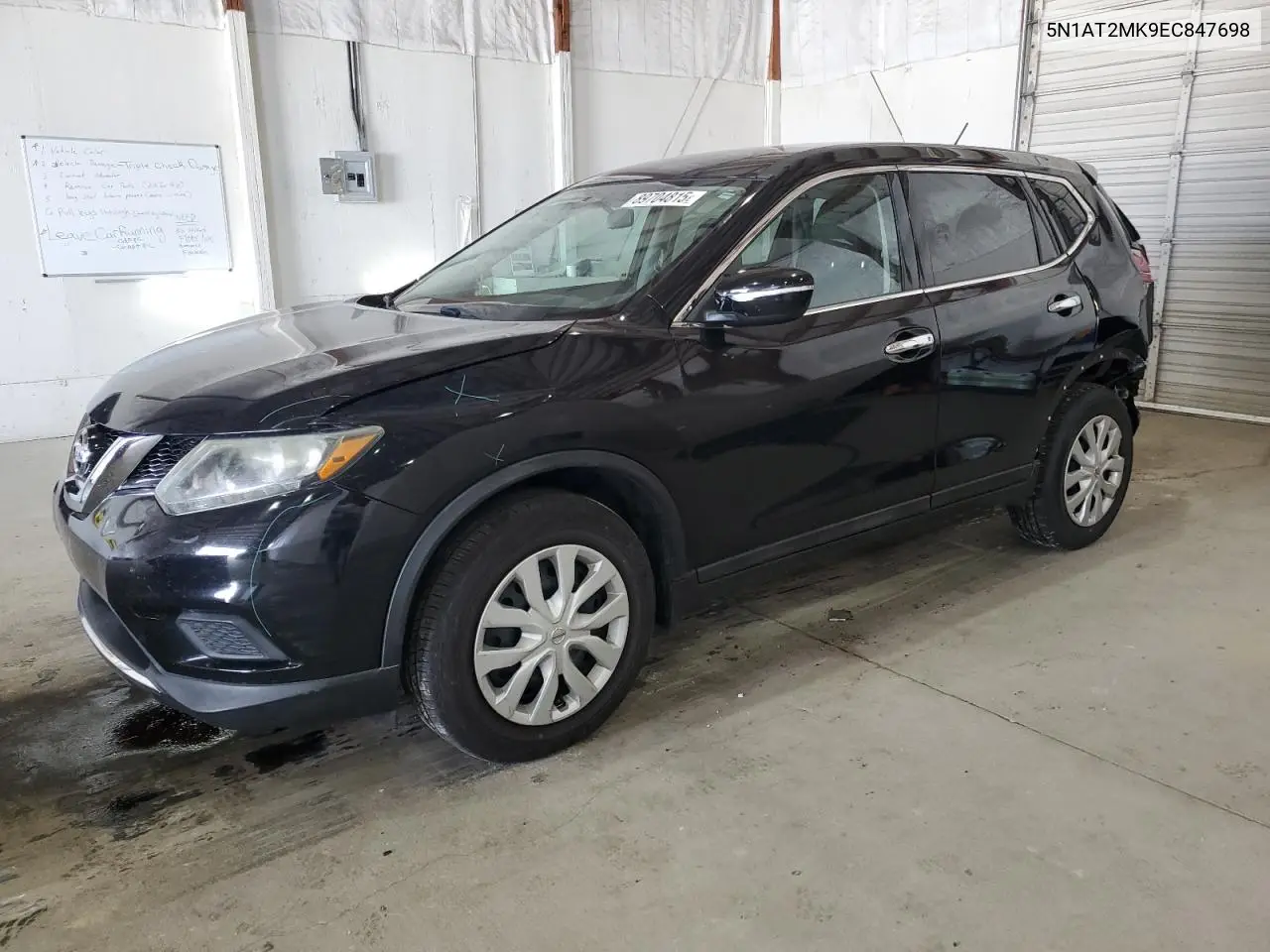 5N1AT2MK9EC847698 2014 Nissan Rogue S
