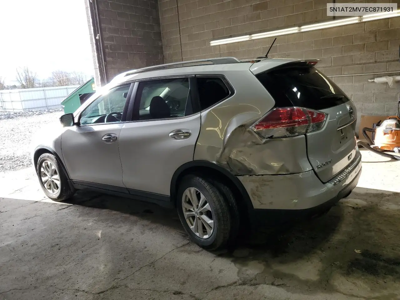 5N1AT2MV7EC871931 2014 Nissan Rogue S