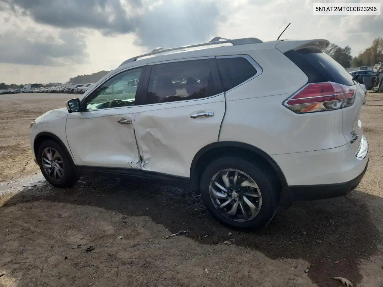 5N1AT2MT0EC823296 2014 Nissan Rogue S