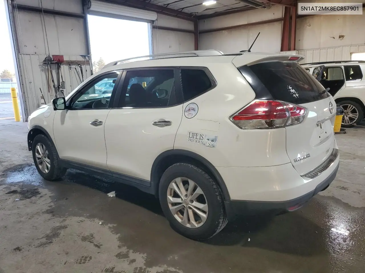 5N1AT2MK8EC857901 2014 Nissan Rogue S